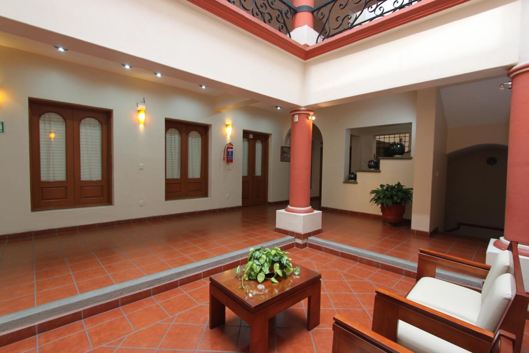 Hotel Magico 3*